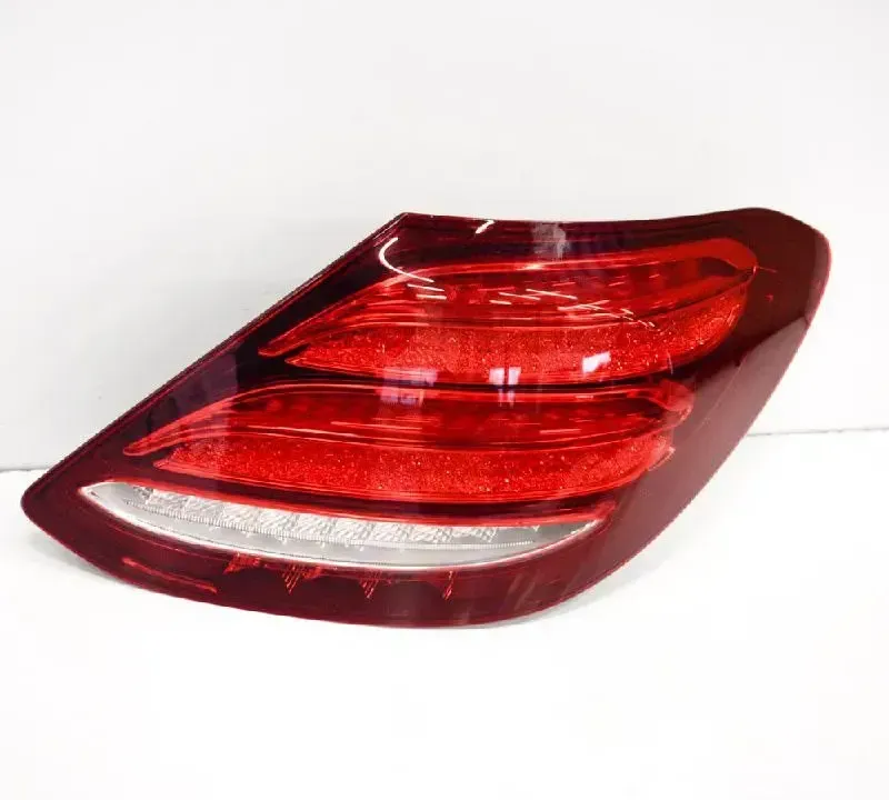 a2139067800   rear light r